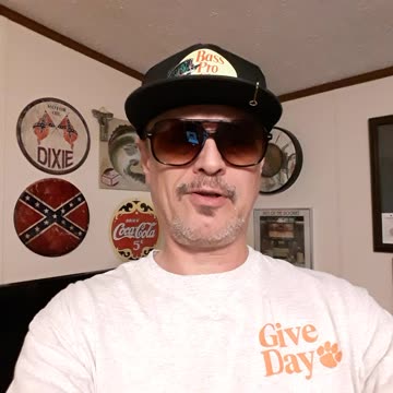 Picking on Southerners because of their accent