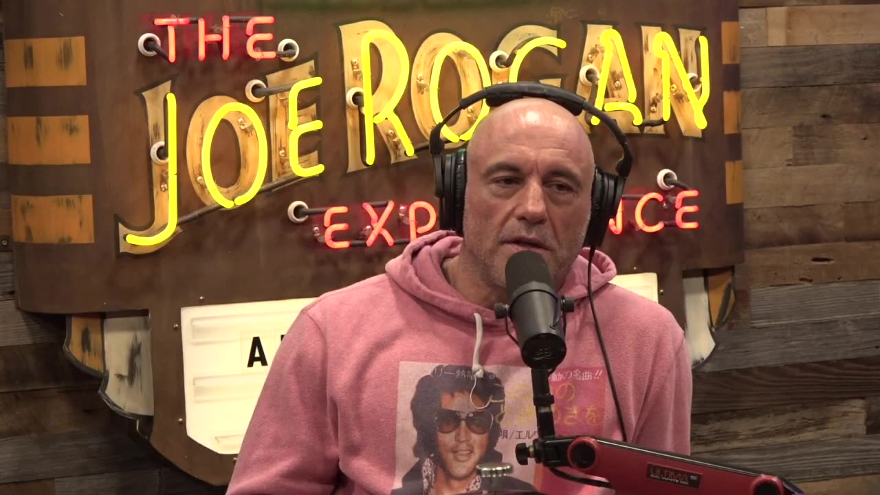 Tucker Carlson Joe Rogan Experience #2138 podcast