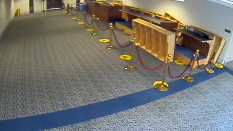 1476HSOB02SH211Hallway_2021-01-06_13h00min01s243ms.mp4