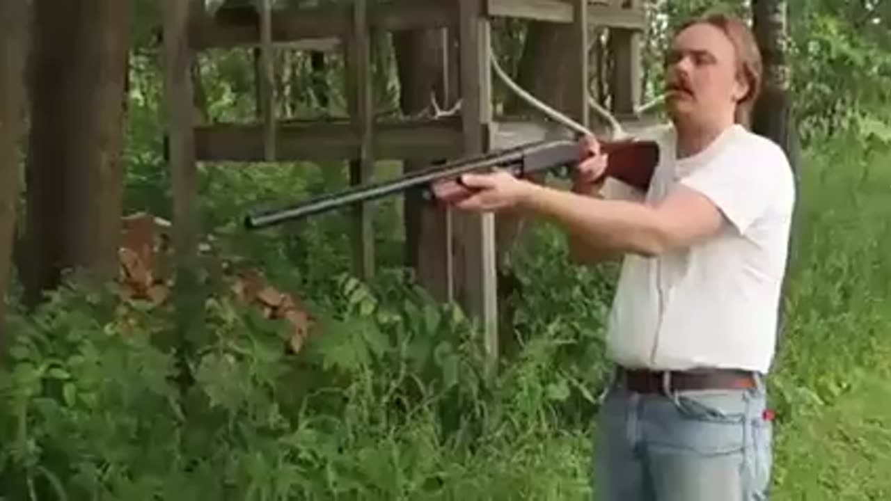 🌲🔫 Funny | Embracing Allemannsretten and the Shotgun | FunFM