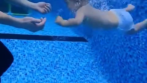 Cute baby swimming 😍😍