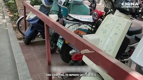 Massive Overnight Raid 30,000 E-bikes Seized, Citizens Flee Like in a Race China Undercover