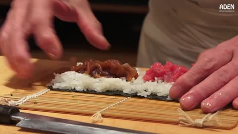 Sushi Rolls - Restaurant in Tokyo - Japanese Cuisine-2