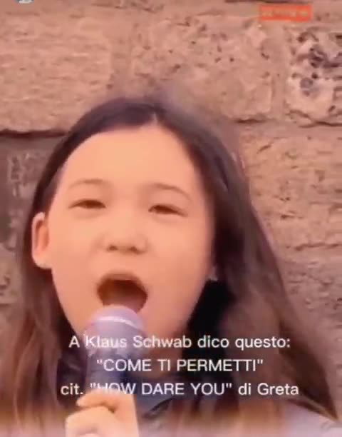 VIDEO | Schwab:"Saremo al sicuro solo quando tutti si saranno vaccinati"