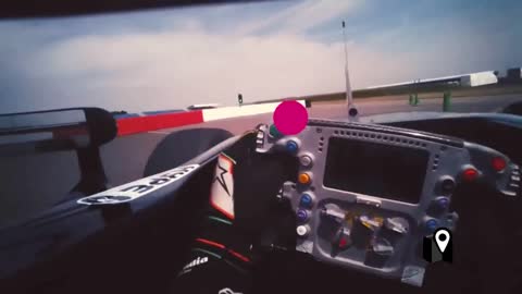 Que ve un piloto de Formula 1?