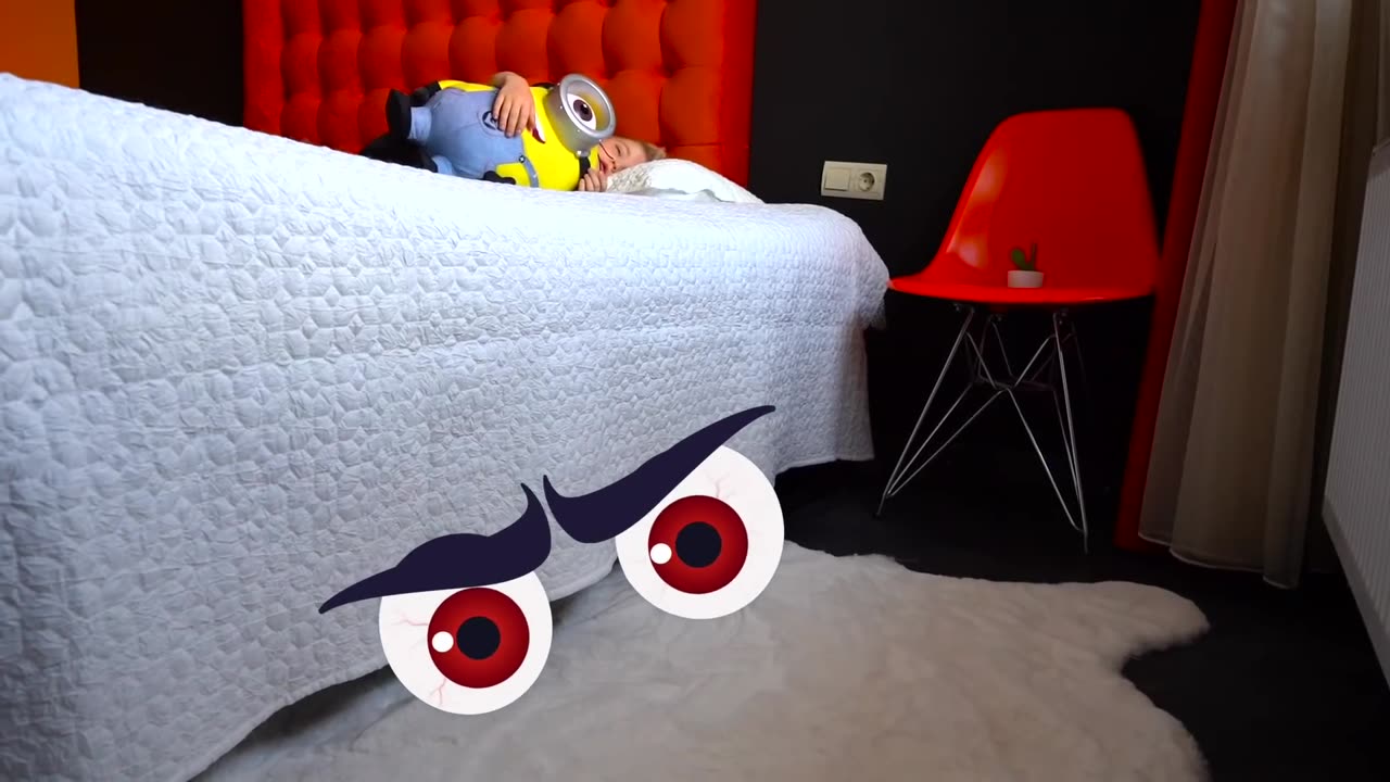 ТИША и история про МОНСТРА под КРОВАТЬЮ. TISHA and the story of the MONSTER under the BED