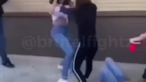 Girls Fighting in Street