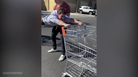 guy floats threw grocery store!