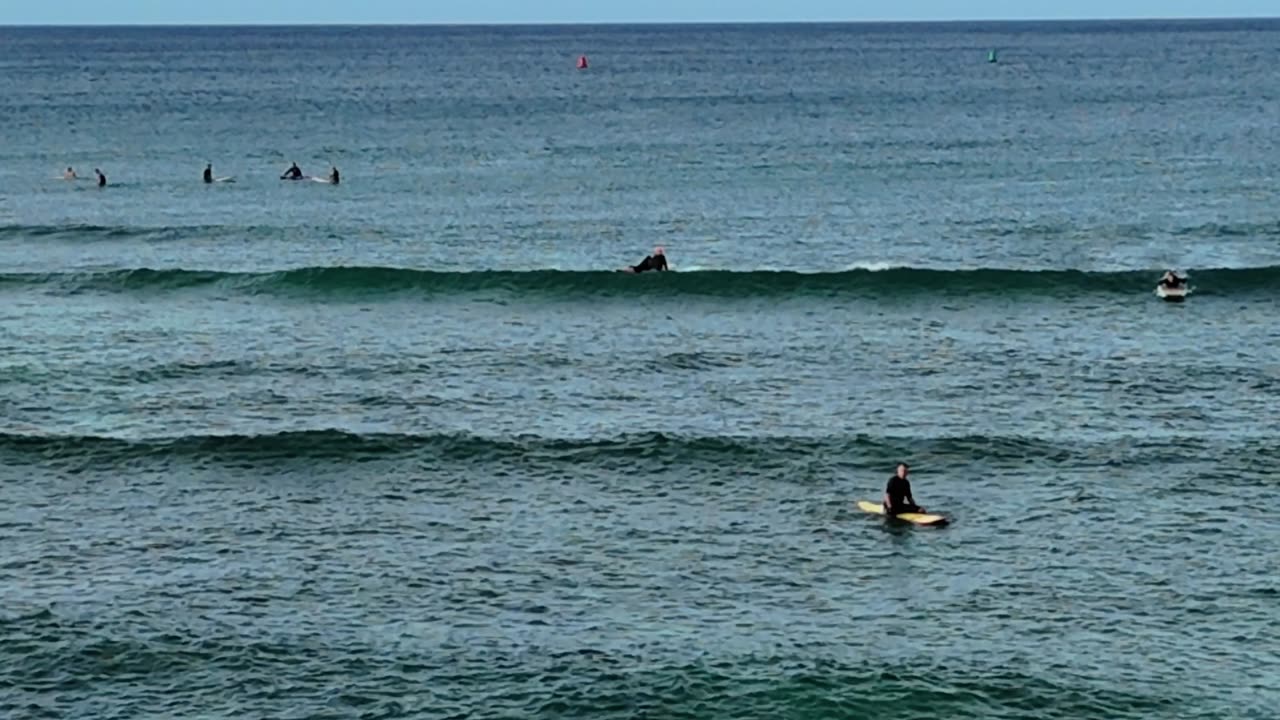 Hawaii Surf Guru (Kimo) w Unnamed male student