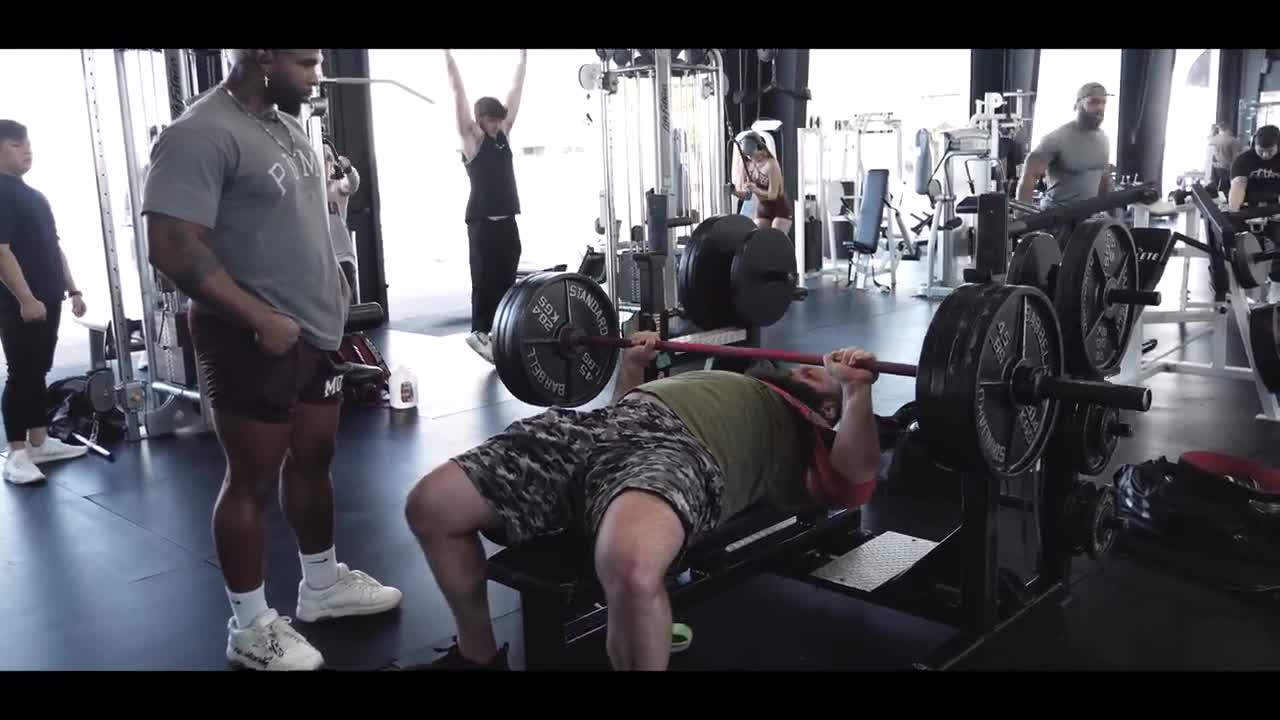 HEALTHY LIFE - Going For World Record Bench Press W_Daniel Ryjov