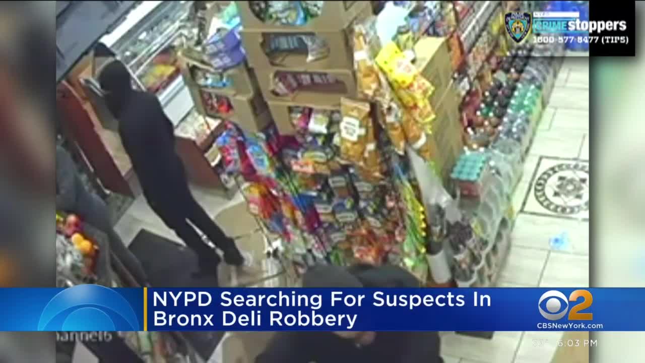 NYPD searching for suspects in Bronx deli robbery