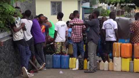 Prices soar as fuel shortage in Sierra Leone continues to bite(1)