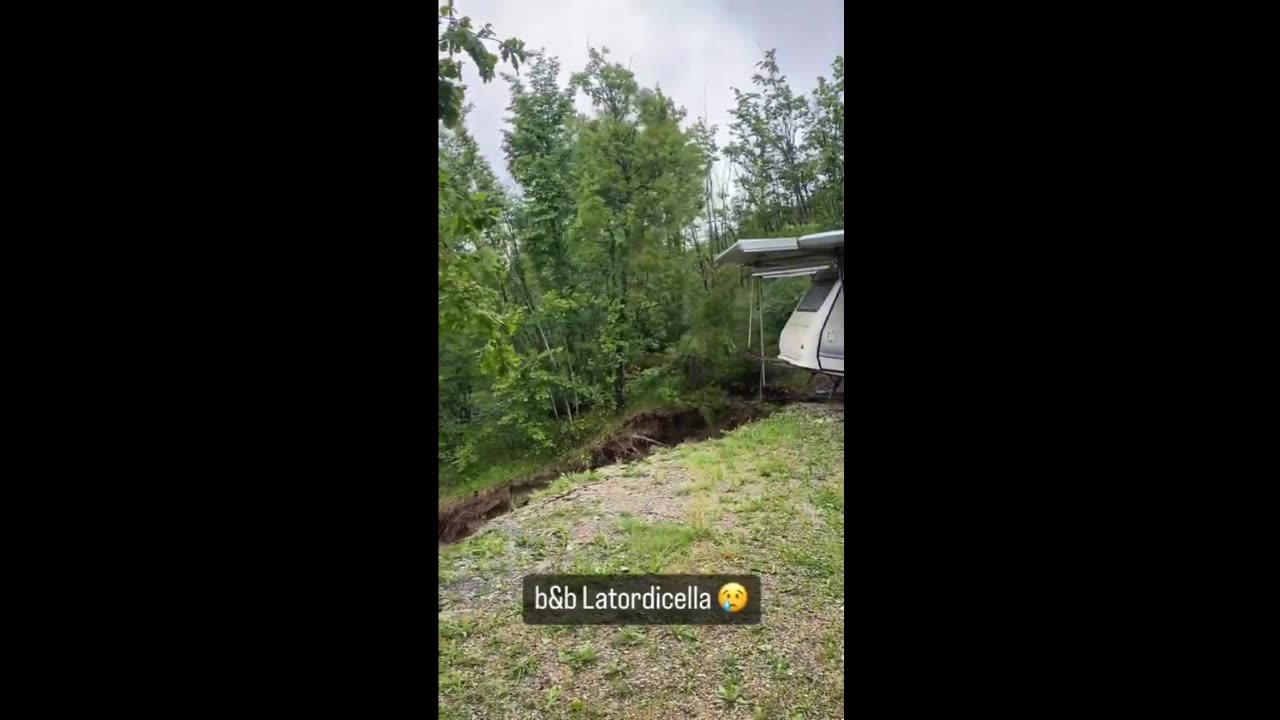 Italy landslide caught on camera