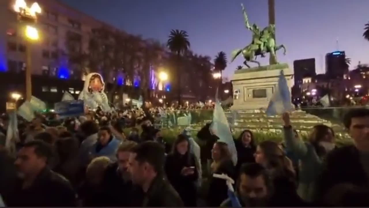 9.07.22 Buenos Aires Argentina, protests against the government in front of Casa Rosada