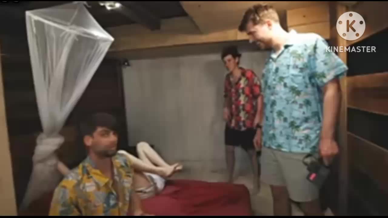 $1 vs $250000 vacation // #mrbeast