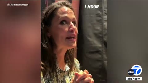 Jennifer Garner gets stuck inside elevator for over an hour at Comic-Con | ABC7
