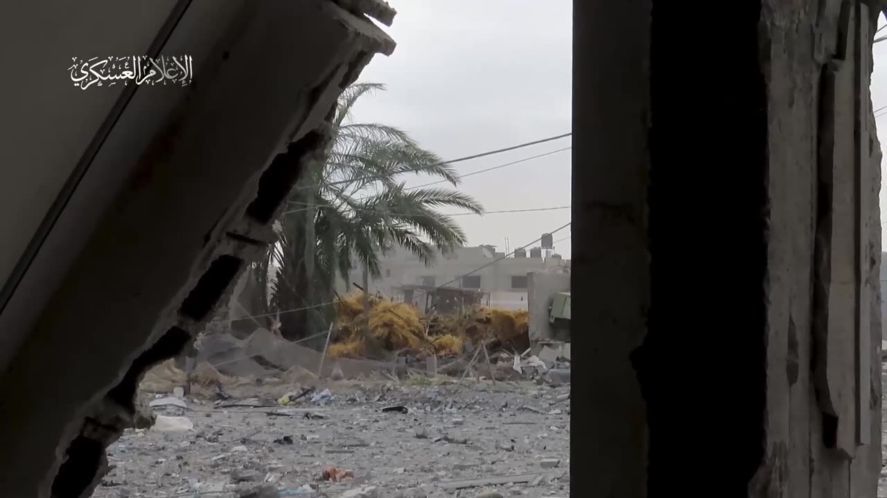 Palestinian Fighters Destroying Tanks In Front Of IDF Soldiers | UNBELIEVABLE