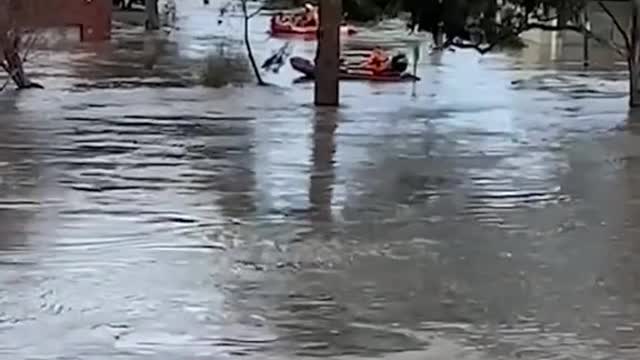 Major flooding in Melbourne's north-west