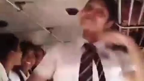 srilankan school dansin girl dancing. beautiful girl srilanka. sl vasana:#shorts