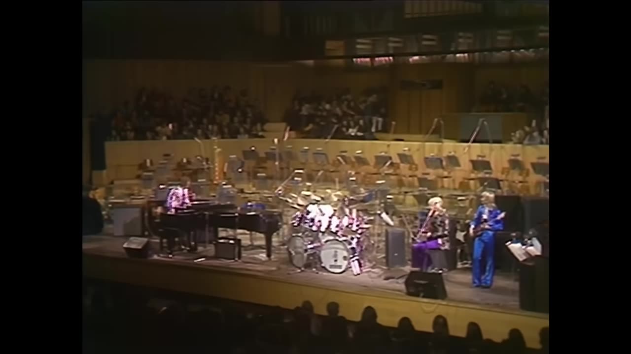 Rocket Man - Elton John (Royal Festival Hall, London 1972)