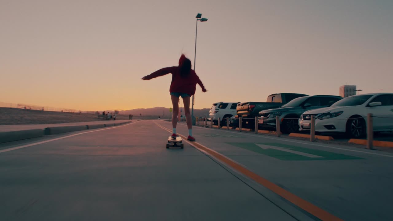 Speaker Cranker on The Longboard