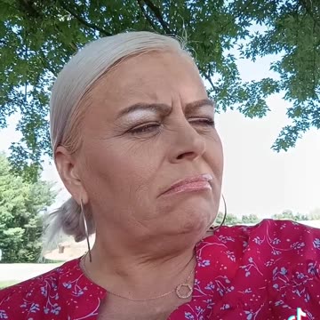 secret service agent is not so secret now