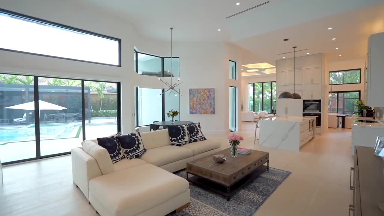 Stunning one of a kind home with resort-like courtyard in Palm Beach Gardens for sale at $3,999,000