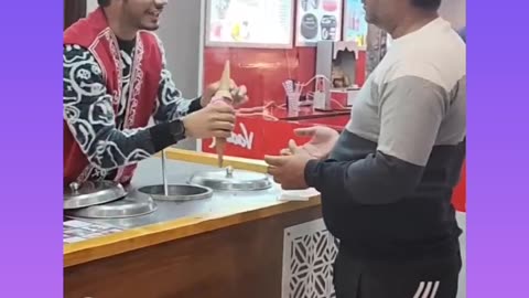 Angry man with icecream keeper 🤣