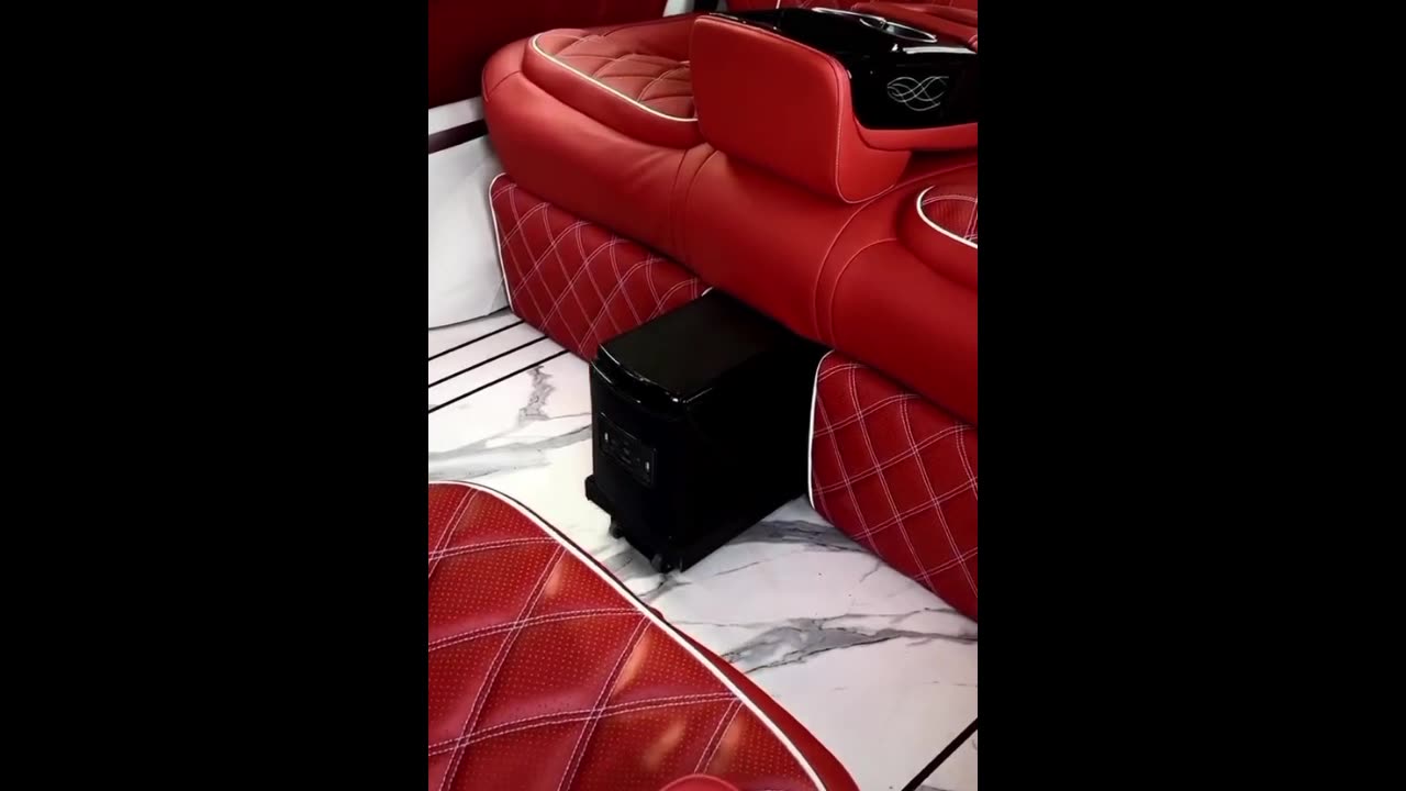 Macerdas VIP Car Driving