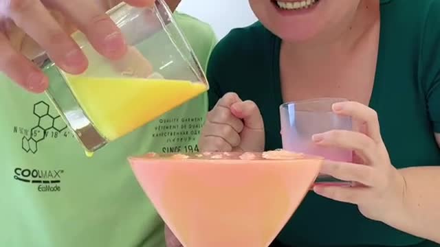 How is he so good at this 🍸