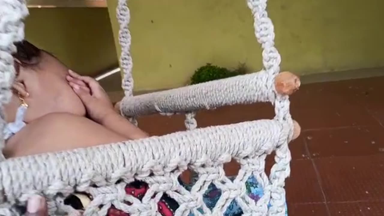 baby acting like slipping