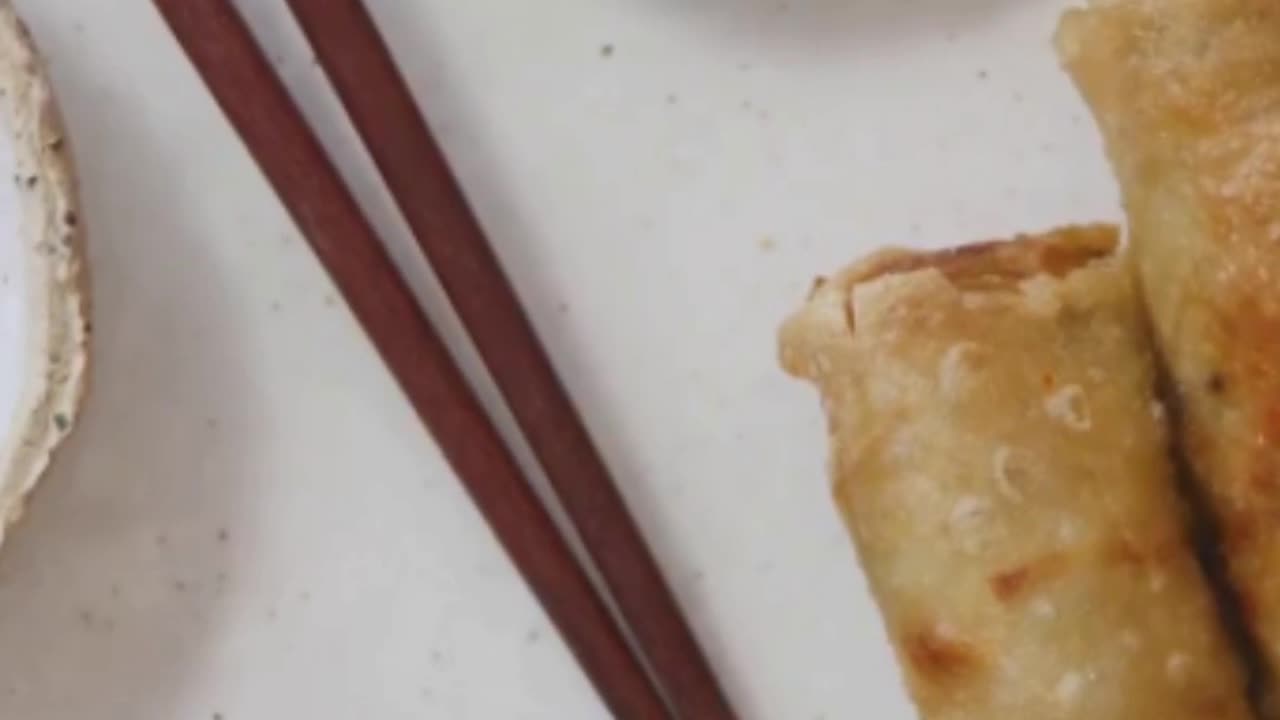 Samosa Spring Rolls: Indian Fusion Delight! #shorts #viral #food