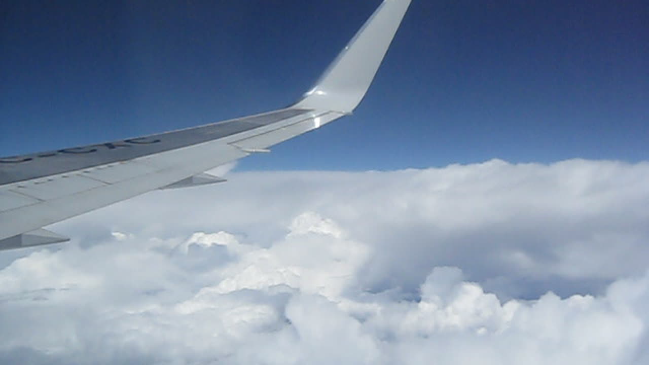 LAN 767-300 inflight around thunderstorms