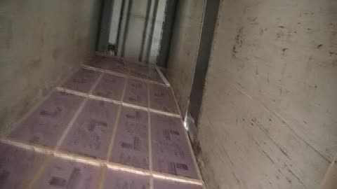 The Off Grid project 22 Insulation