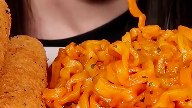 Carbo Fire Noodles, Giant Cheese Sticks #zoeyasmr #zoeymukbang #bigbites #mukbang #asmr #food #먹방 #틱