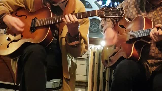 Gypsy jazz jam London - Guitars , Double Bass