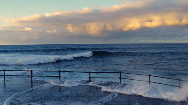 The beauty of the sea at sunset