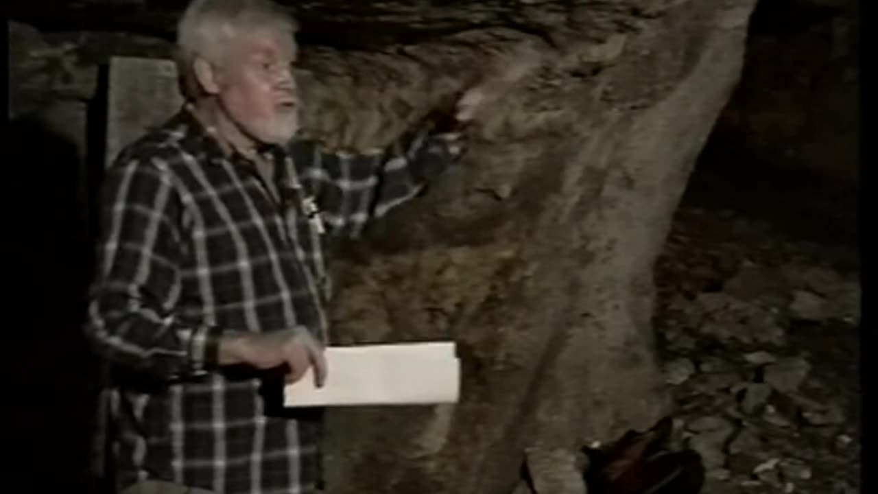 Ron Wyatt giving a speach at Zedekaih's -1997