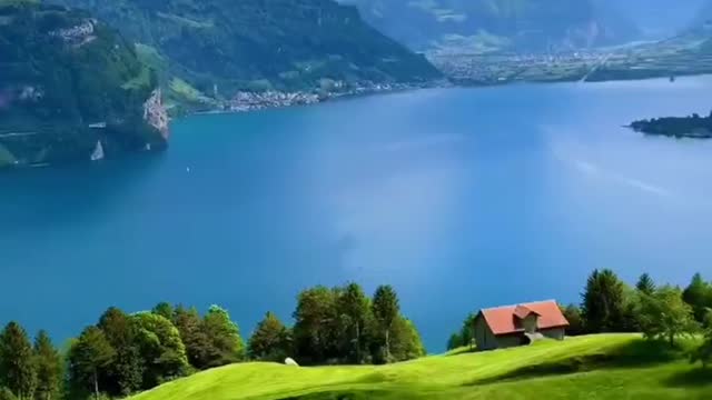 A mountain a world, a leaf a withered gloryA mountain a world, a leaf a withered glory