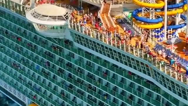 "The cruise ship Aisias "
