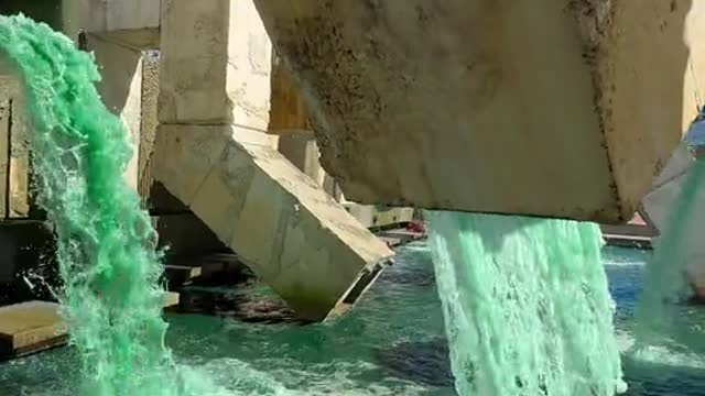 This fountain in SF is filled with Baja Blast!