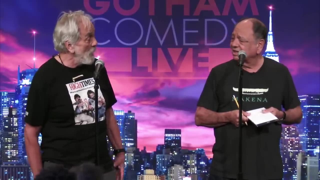 Cheech and Chong's Hilarious Stand-up Comedy Santa and Christmas 9m