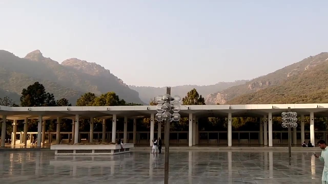 Shah Faisal Mosque - 360 Degree View