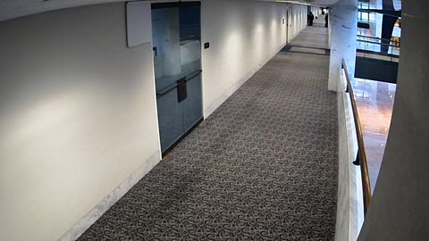 1472HSOB02SH211SouthHallway_2021-01-06_16h00min01s470ms.mp4