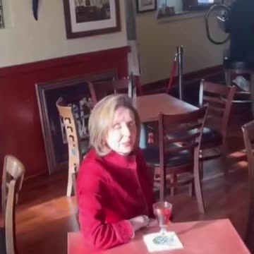 Pelosi heckled in San Francisco