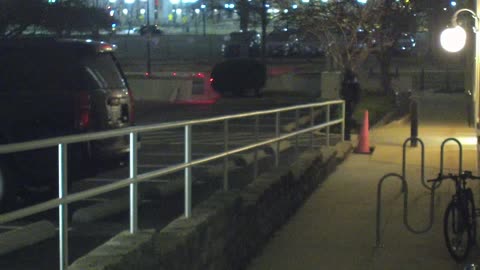 1669HQOB01SouthwestWalkway_2021-01-06_06h20min01s563ms.mp4