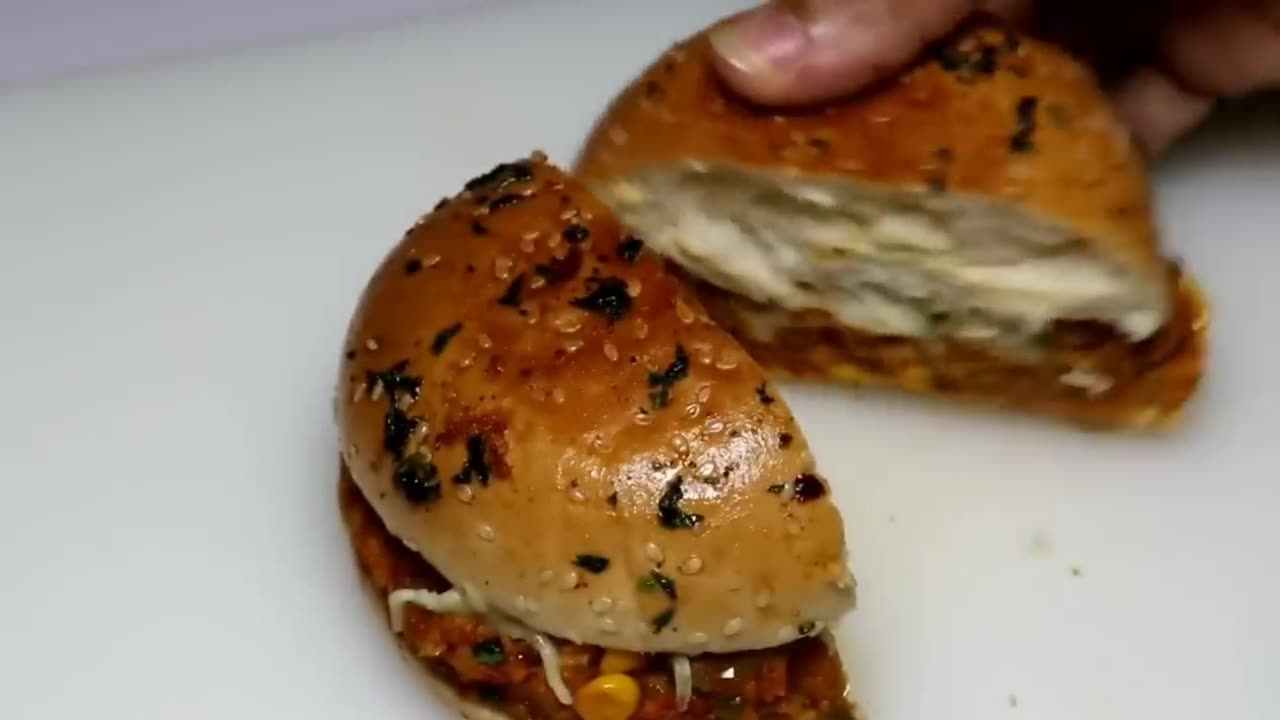 Spicy Crispy Chicken 🍗 Burger 🍔