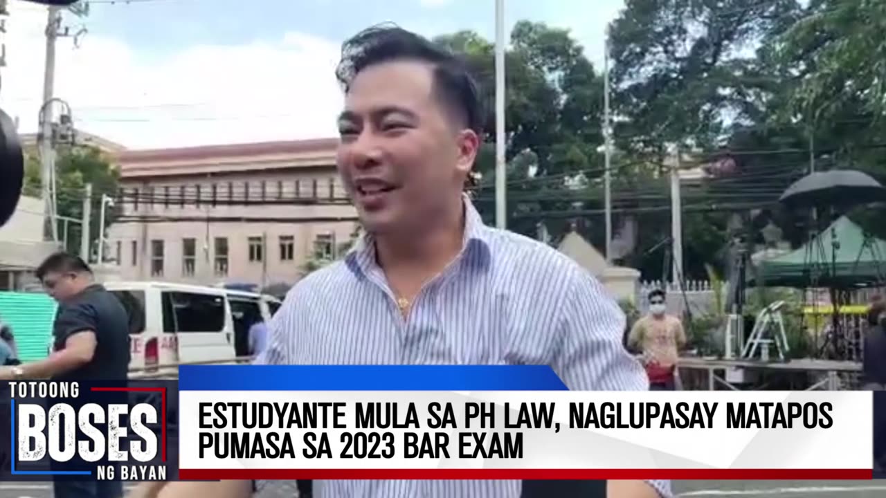 PANOORIN | Don Jhonson Dela Chica mula sa PH Law School, naglupasay matapos pumasa sa 2023 Bar Exam