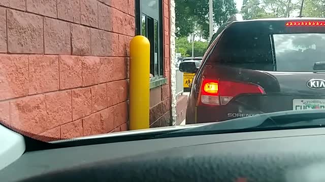 Woman Screams at Fast Food Employees at Drive-Thru