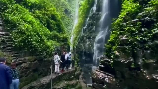 Sometimes to see something beautiful, you have to go a long way.😍 🏃